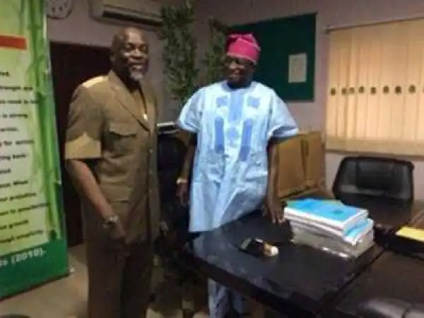 PHOTONEWS: New JAMB registrar, Prof. Ishaq Oloyede takes over office in Abuja